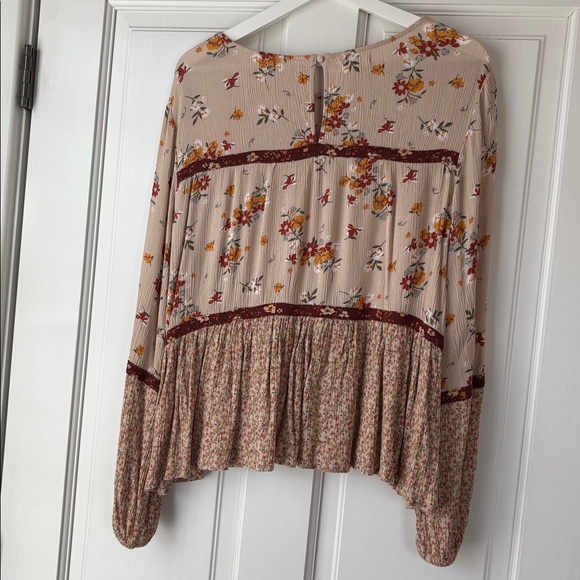 Maurices Floral Blouse with Burgundy and Cream Accents large - Picture 5 of 5